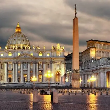 Vatican Royal *