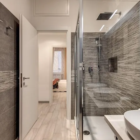 Apartment Vatican Royal *